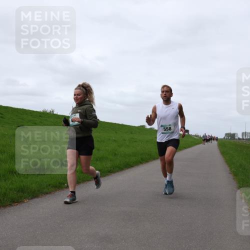 04.05.2025 - 8. Wedeler Halbmarathon Yannick Fuchs http://msf.ph/oto/7826311 04.05.2025 11:33:18 Laufen 558 meine-sportfotos.de
