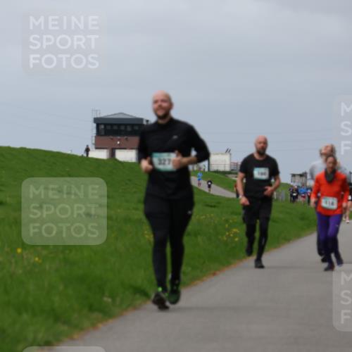 04.05.2025 - 8. Wedeler Halbmarathon Yannick Fuchs http://msf.ph/oto/7826333 04.05.2025 11:55:35 Laufen 327, 118, 121 meine-sportfotos.de