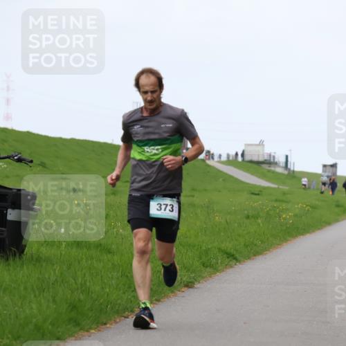 04.05.2025 - 8. Wedeler Halbmarathon Yannick Fuchs http://msf.ph/oto/7826387 04.05.2025 11:13:43 Laufen 373 meine-sportfotos.de