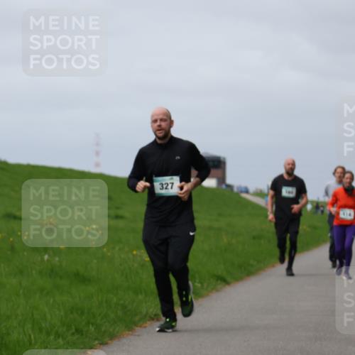 04.05.2025 - 8. Wedeler Halbmarathon Yannick Fuchs http://msf.ph/oto/7826392 04.05.2025 11:55:38 Laufen 327 meine-sportfotos.de