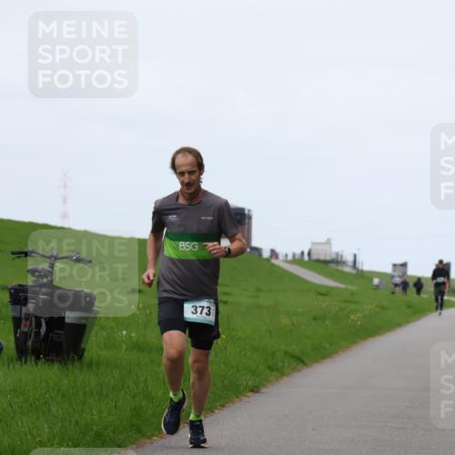 04.05.2025 - 8. Wedeler Halbmarathon Yannick Fuchs http://msf.ph/oto/7826397 04.05.2025 11:13:44 Laufen 373 meine-sportfotos.de