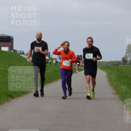 04.05.2025 - 8. Wedeler Halbmarathon Yannick Fuchs http://msf.ph/oto/7826412 04.05.2025 11:55:38 Laufen 118 meine-sportfotos.de