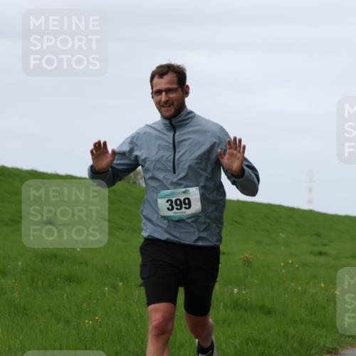 04.05.2025 - 8. Wedeler Halbmarathon Yannick Fuchs http://msf.ph/oto/7826431 04.05.2025 11:33:29 Laufen 399 meine-sportfotos.de
