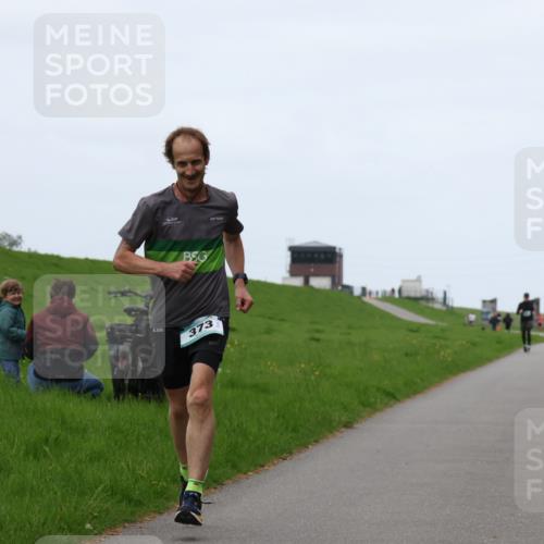 04.05.2025 - 8. Wedeler Halbmarathon Yannick Fuchs http://msf.ph/oto/7826433 04.05.2025 11:13:45 Laufen 373 meine-sportfotos.de