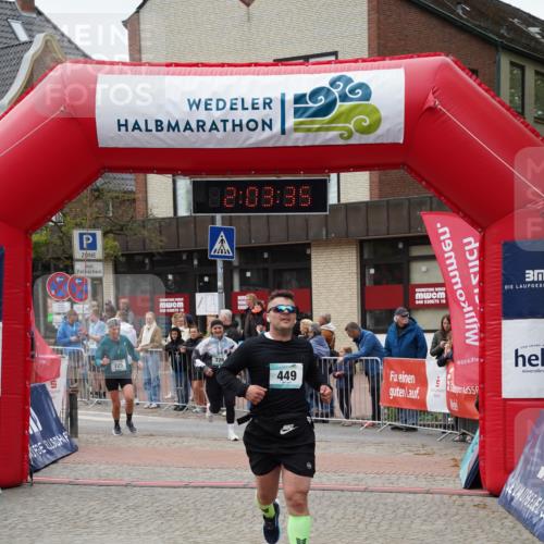 04.05.2025 - 8. Wedeler Halbmarathon Felixshl http://msf.ph/oto/7826435 04.05.2025 12:03:33 Ziel 449, 725 meine-sportfotos.de