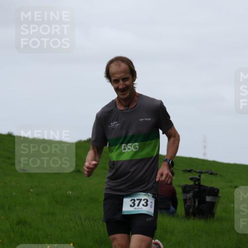 04.05.2025 - 8. Wedeler Halbmarathon Yannick Fuchs http://msf.ph/oto/7826461 04.05.2025 11:13:46 Laufen 373 meine-sportfotos.de