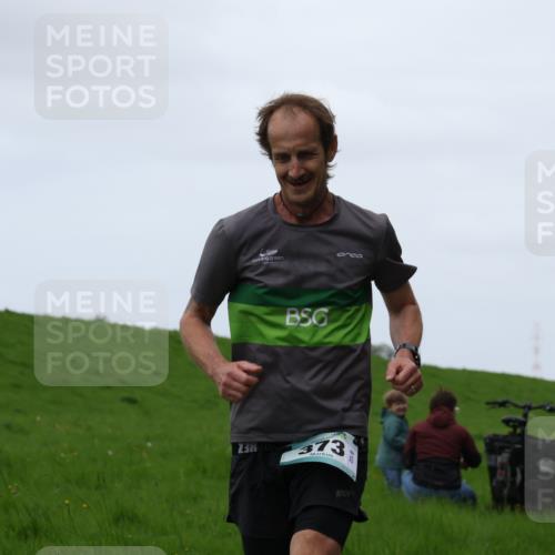 04.05.2025 - 8. Wedeler Halbmarathon Yannick Fuchs http://msf.ph/oto/7826476 04.05.2025 11:13:47 Laufen 3, 373 meine-sportfotos.de