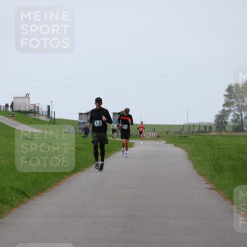 04.05.2025 - 8. Wedeler Halbmarathon Yannick Fuchs http://msf.ph/oto/7826507 04.05.2025 11:13:53 Laufen 812 meine-sportfotos.de