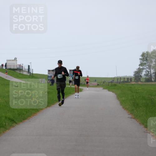 04.05.2025 - 8. Wedeler Halbmarathon Yannick Fuchs http://msf.ph/oto/7826510 04.05.2025 11:13:53 Laufen  meine-sportfotos.de