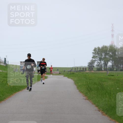 04.05.2025 - 8. Wedeler Halbmarathon Yannick Fuchs http://msf.ph/oto/7826529 04.05.2025 11:13:54 Laufen 812, 176 meine-sportfotos.de