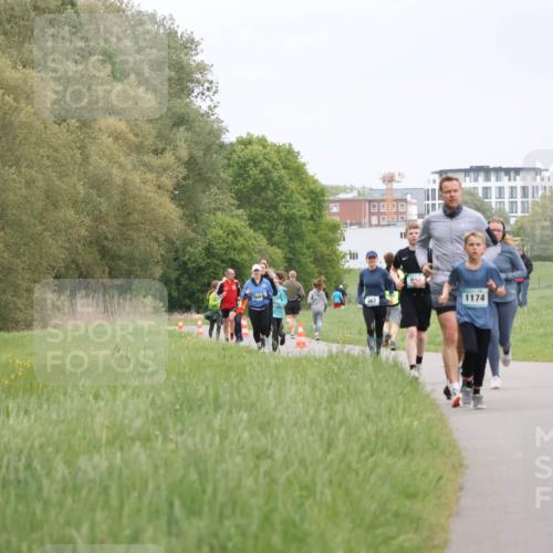 04.05.2025 - 8. Wedeler Halbmarathon Yannick Fuchs http://msf.ph/oto/7826690 04.05.2025 11:14:06 Laufen 0, 1174 meine-sportfotos.de