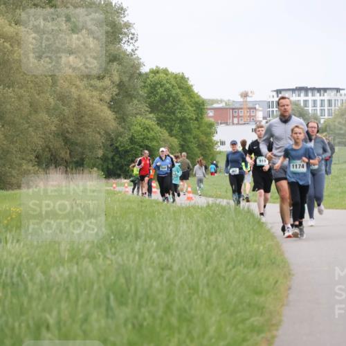04.05.2025 - 8. Wedeler Halbmarathon Yannick Fuchs http://msf.ph/oto/7826694 04.05.2025 11:14:06 Laufen 919, 1174 meine-sportfotos.de