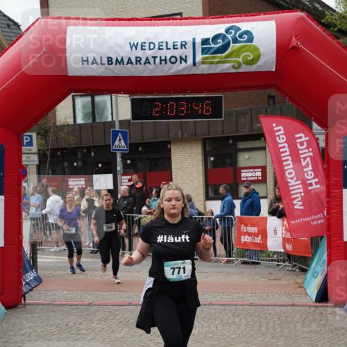 04.05.2025 - 8. Wedeler Halbmarathon Felixshl http://msf.ph/oto/7826710 04.05.2025 12:03:44 Ziel 307, 396, 733, 734, 771 meine-sportfotos.de