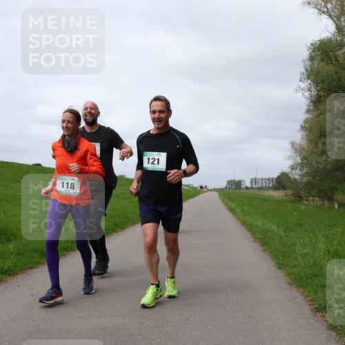 04.05.2025 - 8. Wedeler Halbmarathon Yannick Fuchs http://msf.ph/oto/7826742 04.05.2025 11:55:47 Laufen 118, 121 meine-sportfotos.de