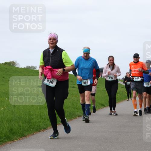 04.05.2025 - 8. Wedeler Halbmarathon Yannick Fuchs http://msf.ph/oto/7826777 04.05.2025 11:33:45 Laufen 865, 636, 297, 1054, 808, 576, 1055, 1179 meine-sportfotos.de