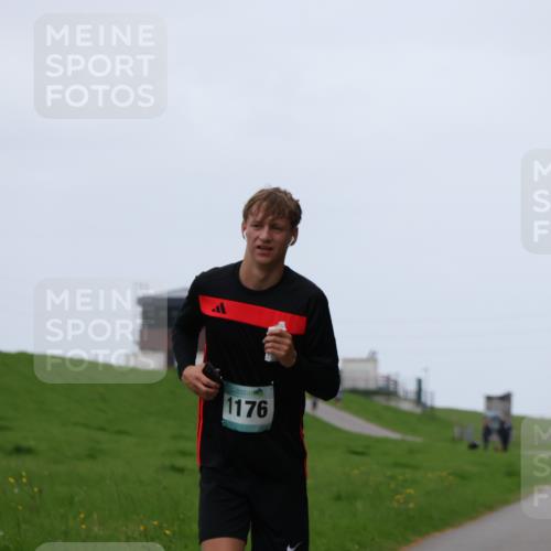 04.05.2025 - 8. Wedeler Halbmarathon Yannick Fuchs http://msf.ph/oto/7826793 04.05.2025 11:14:16 Laufen 1176 meine-sportfotos.de