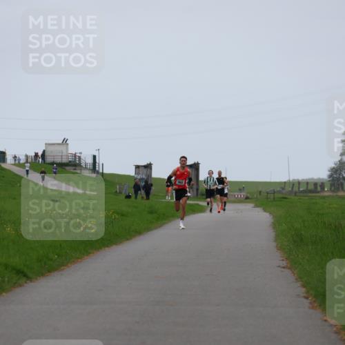 04.05.2025 - 8. Wedeler Halbmarathon Yannick Fuchs http://msf.ph/oto/7826826 04.05.2025 11:14:20 Laufen  meine-sportfotos.de