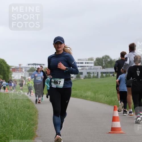 04.05.2025 - 8. Wedeler Halbmarathon Yannick Fuchs http://msf.ph/oto/7826864 04.05.2025 11:14:28 Laufen 1008, 867, 151 meine-sportfotos.de