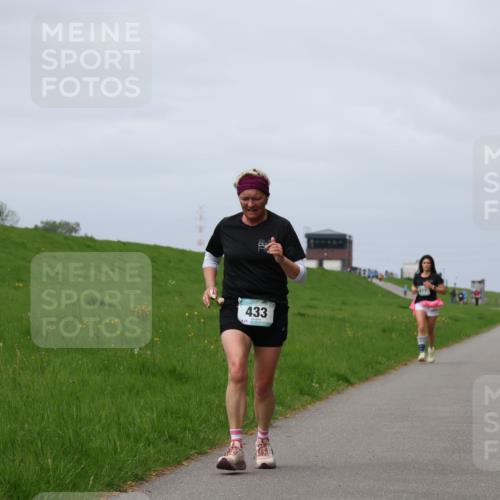 04.05.2025 - 8. Wedeler Halbmarathon Yannick Fuchs http://msf.ph/oto/7826898 04.05.2025 11:56:07 Laufen 433 meine-sportfotos.de