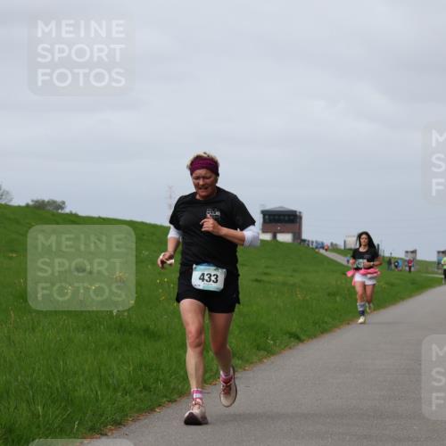 04.05.2025 - 8. Wedeler Halbmarathon Yannick Fuchs http://msf.ph/oto/7826900 04.05.2025 11:56:07 Laufen 433, 78 meine-sportfotos.de