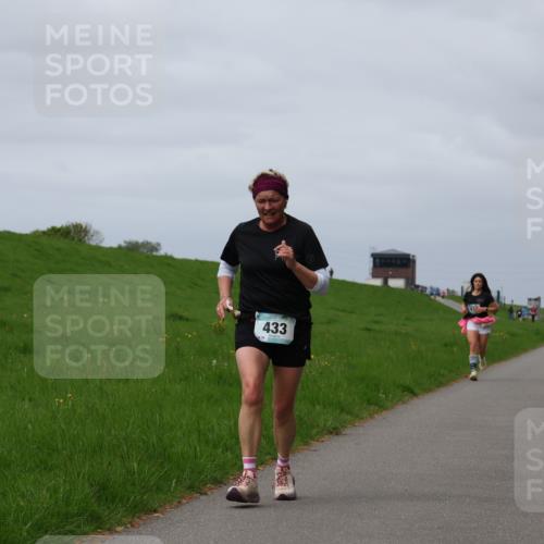 04.05.2025 - 8. Wedeler Halbmarathon Yannick Fuchs http://msf.ph/oto/7826912 04.05.2025 11:56:07 Laufen 433 meine-sportfotos.de