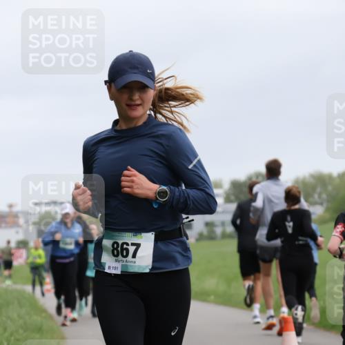 04.05.2025 - 8. Wedeler Halbmarathon Yannick Fuchs http://msf.ph/oto/7826923 04.05.2025 11:14:29 Laufen 867, 151 meine-sportfotos.de