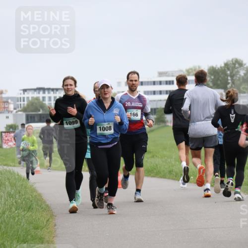 04.05.2025 - 8. Wedeler Halbmarathon Yannick Fuchs http://msf.ph/oto/7826967 04.05.2025 11:14:31 Laufen 120, 1099, 1008, 20, 166 meine-sportfotos.de