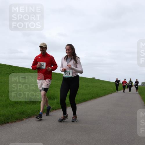 04.05.2025 - 8. Wedeler Halbmarathon Yannick Fuchs http://msf.ph/oto/7827015 04.05.2025 11:33:52 Laufen 14, 297 meine-sportfotos.de