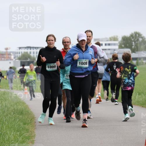 04.05.2025 - 8. Wedeler Halbmarathon Yannick Fuchs http://msf.ph/oto/7827029 04.05.2025 11:14:33 Laufen 1203, 1099, 11, 1008 meine-sportfotos.de