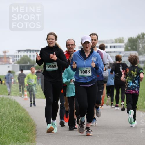 04.05.2025 - 8. Wedeler Halbmarathon Yannick Fuchs http://msf.ph/oto/7827037 04.05.2025 11:14:33 Laufen 1203, 1099, 1008 meine-sportfotos.de