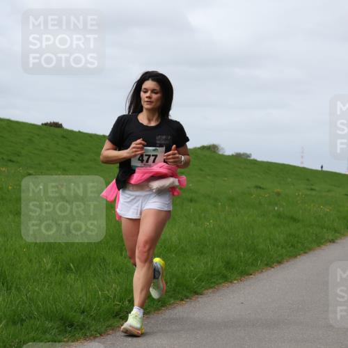 04.05.2025 - 8. Wedeler Halbmarathon Yannick Fuchs http://msf.ph/oto/7827060 04.05.2025 11:56:16 Laufen 477 meine-sportfotos.de