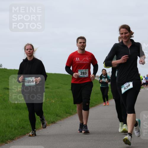 04.05.2025 - 8. Wedeler Halbmarathon Yannick Fuchs http://msf.ph/oto/7827068 04.05.2025 11:33:56 Laufen 1054, 283, 773, 40, 539 meine-sportfotos.de