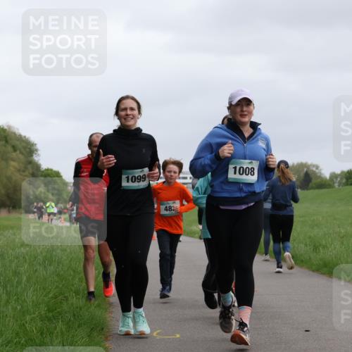 04.05.2025 - 8. Wedeler Halbmarathon Yannick Fuchs http://msf.ph/oto/7827078 04.05.2025 11:14:38 Laufen 1099, 48, 1008 meine-sportfotos.de