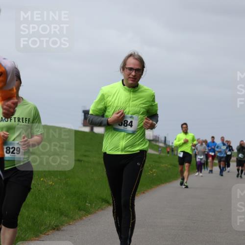 04.05.2025 - 8. Wedeler Halbmarathon Yannick Fuchs http://msf.ph/oto/7827105 04.05.2025 11:56:43 Laufen 84, 829 meine-sportfotos.de