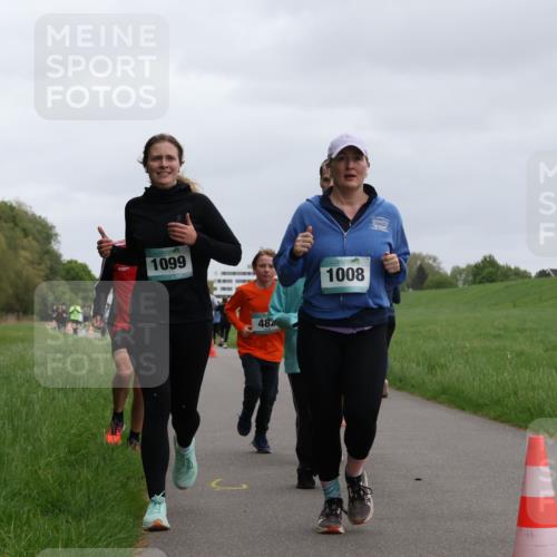 04.05.2025 - 8. Wedeler Halbmarathon Yannick Fuchs http://msf.ph/oto/7827106 04.05.2025 11:14:38 Laufen 1099, 482, 1008 meine-sportfotos.de