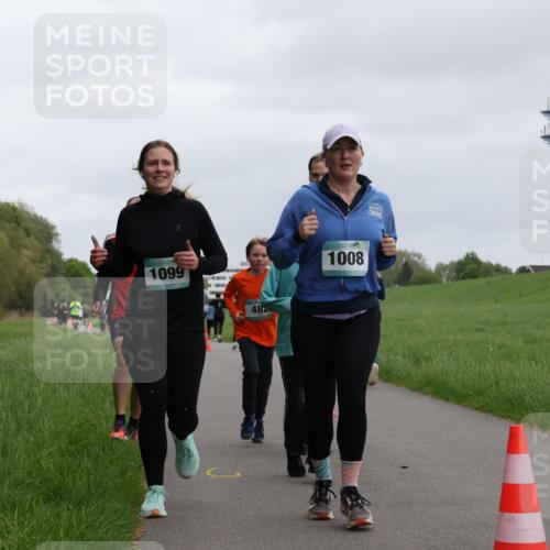 04.05.2025 - 8. Wedeler Halbmarathon Yannick Fuchs http://msf.ph/oto/7827110 04.05.2025 11:14:38 Laufen 1099, 48, 1008 meine-sportfotos.de