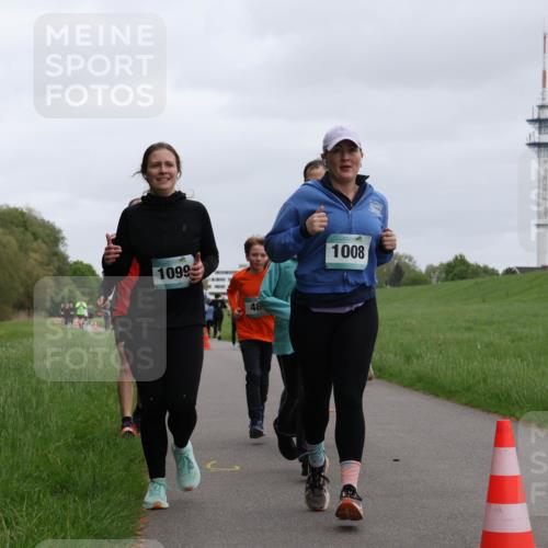 04.05.2025 - 8. Wedeler Halbmarathon Yannick Fuchs http://msf.ph/oto/7827114 04.05.2025 11:14:38 Laufen 1099, 48, 1008 meine-sportfotos.de