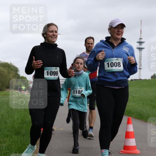 04.05.2025 - 8. Wedeler Halbmarathon Yannick Fuchs http://msf.ph/oto/7827154 04.05.2025 11:14:40 Laufen 1099, 1182, 20, 1008 meine-sportfotos.de