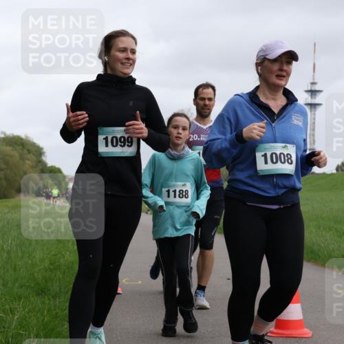 04.05.2025 - 8. Wedeler Halbmarathon Yannick Fuchs http://msf.ph/oto/7827160 04.05.2025 11:14:40 Laufen 1099, 20, 1008, 1188 meine-sportfotos.de