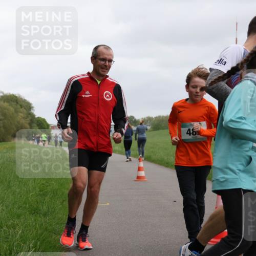 04.05.2025 - 8. Wedeler Halbmarathon Yannick Fuchs http://msf.ph/oto/7827180 04.05.2025 11:14:41 Laufen 48 meine-sportfotos.de