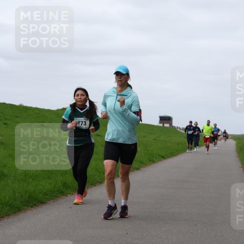 04.05.2025 - 8. Wedeler Halbmarathon Yannick Fuchs http://msf.ph/oto/7827208 04.05.2025 11:34:08 Laufen 773 meine-sportfotos.de