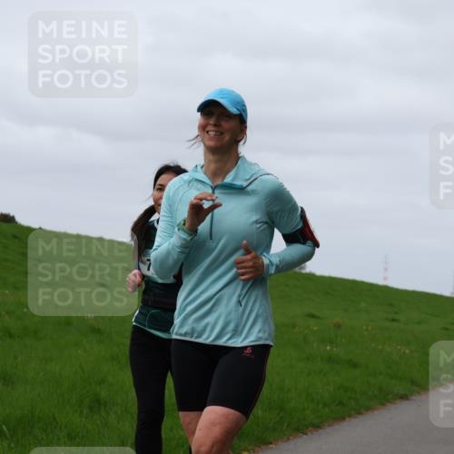 04.05.2025 - 8. Wedeler Halbmarathon Yannick Fuchs http://msf.ph/oto/7827239 04.05.2025 11:34:09 Laufen  meine-sportfotos.de