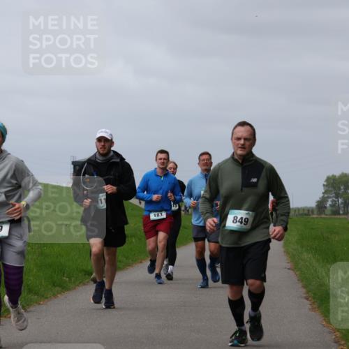 04.05.2025 - 8. Wedeler Halbmarathon Yannick Fuchs http://msf.ph/oto/7827255 04.05.2025 11:57:03 Laufen 909, 183, 849 meine-sportfotos.de