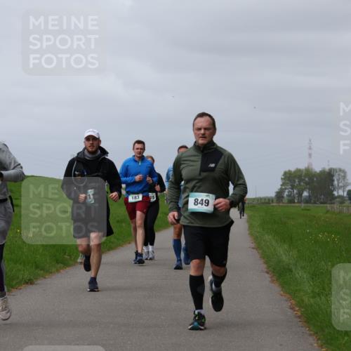 04.05.2025 - 8. Wedeler Halbmarathon Yannick Fuchs http://msf.ph/oto/7827267 04.05.2025 11:57:04 Laufen 183, 15, 849, 909 meine-sportfotos.de