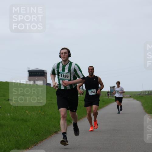 04.05.2025 - 8. Wedeler Halbmarathon Yannick Fuchs http://msf.ph/oto/7827278 04.05.2025 11:14:51 Laufen 1126, 1050 meine-sportfotos.de
