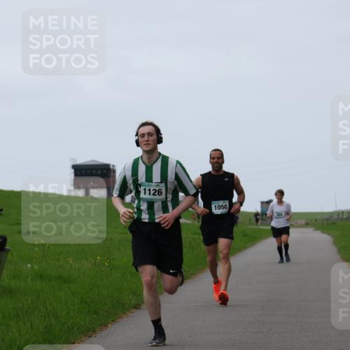 04.05.2025 - 8. Wedeler Halbmarathon Yannick Fuchs http://msf.ph/oto/7827285 04.05.2025 11:14:51 Laufen 1126, 1050, 655 meine-sportfotos.de