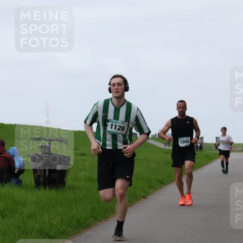 04.05.2025 - 8. Wedeler Halbmarathon Yannick Fuchs http://msf.ph/oto/7827318 04.05.2025 11:14:52 Laufen 1126, 1050 meine-sportfotos.de