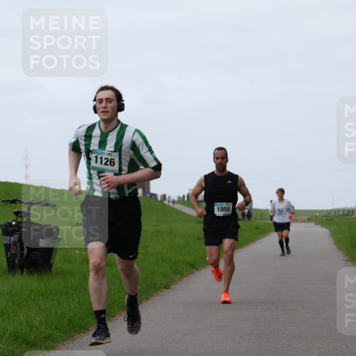 04.05.2025 - 8. Wedeler Halbmarathon Yannick Fuchs http://msf.ph/oto/7827329 04.05.2025 11:14:52 Laufen 1126, 1050 meine-sportfotos.de