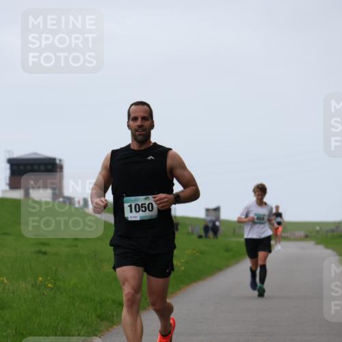 04.05.2025 - 8. Wedeler Halbmarathon Yannick Fuchs http://msf.ph/oto/7827347 04.05.2025 11:14:53 Laufen 1050, 151 meine-sportfotos.de