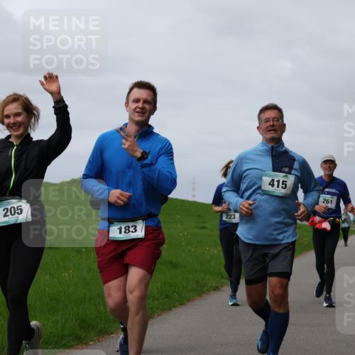 04.05.2025 - 8. Wedeler Halbmarathon Yannick Fuchs http://msf.ph/oto/7827389 04.05.2025 11:57:11 Laufen 205, 183, 223, 415, 261 meine-sportfotos.de
